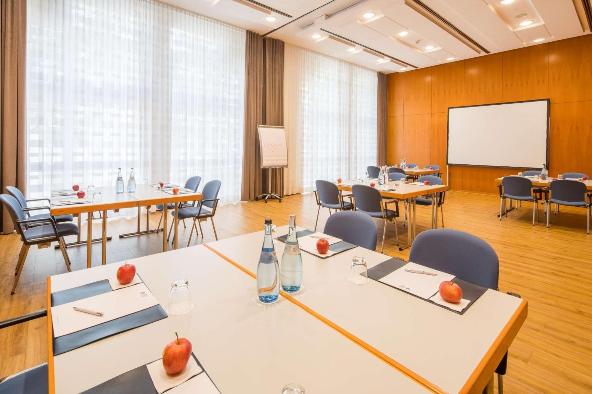 Best Western Plus Hotel Am Schlossberg Nuertingen Luaran gambar
